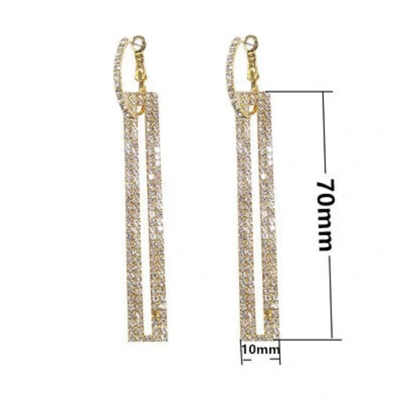 NWT Gorgeous 18k gold plated Earrings - Picture 2 of 4